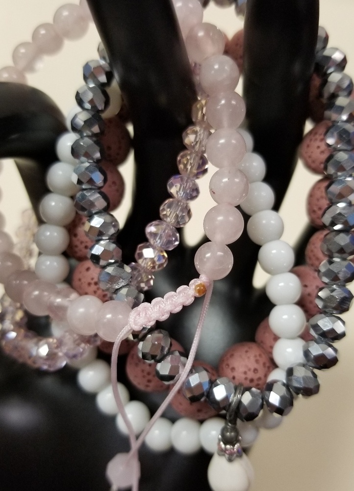 Handmade stretch bracelets - Picture 3 of 5